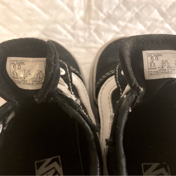 Vans Toddler size 6 Black & White EUC - Picture 7 of 9